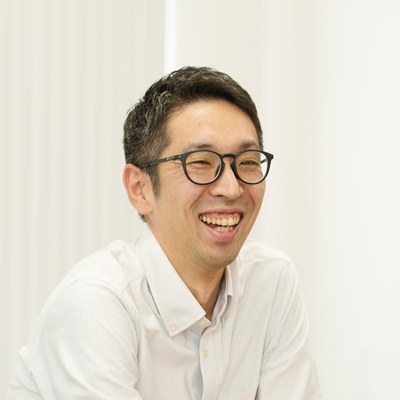 片秀嵩さん